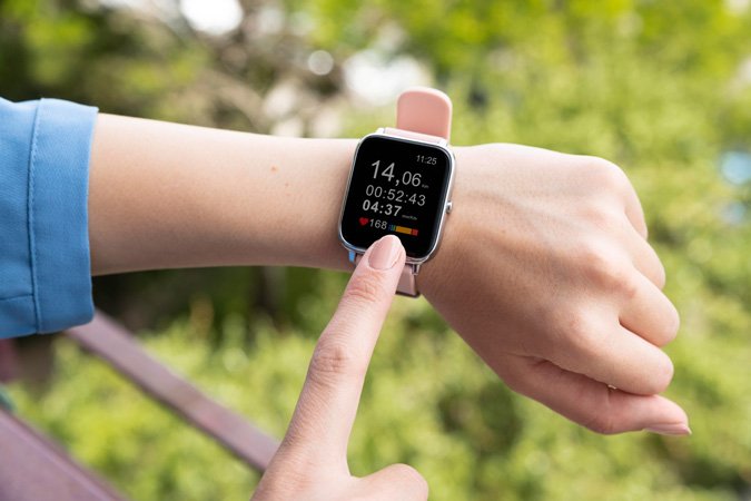 İmiki TG2 Akıllı Saat – AMOLED Ekran, Spor Modları ve Zarif Tasarım