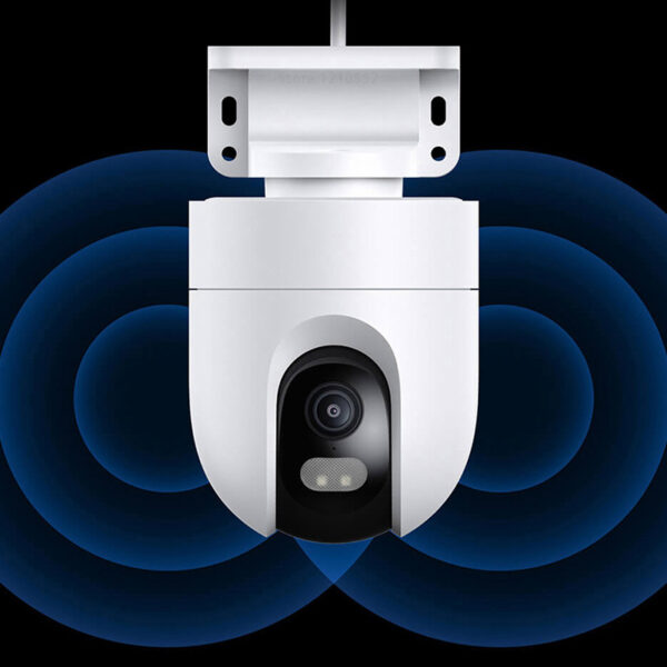 Xiaomi Outdoor Camera CW400, 2.5K ultra HD çözünürlük, çift antenli Wi‑Fi, IP66 sertifikası ve gece görüş desteğiyle dış mekanlarda güvenliği kesintisiz sağlar.